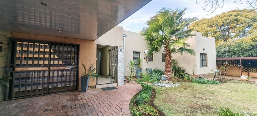 3 Bedroom Property for Sale in Miederpark North West